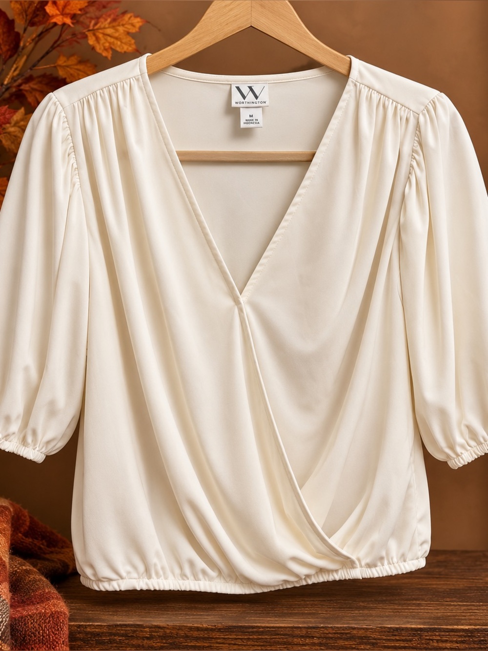 Worthington Ivory Surplice V-Neck 3/4 Sleeve Blouse Size M